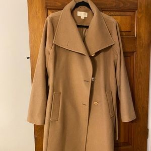 Camel Michael Kors knee length coat - great condition! Size XL